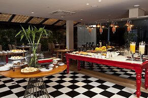 eSuites Savassi Toscanini