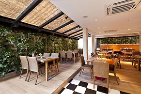 eSuites Savassi Toscanini