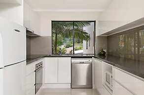 The Mirage Alexandra Headland