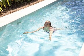 The Mirage Alexandra Headland