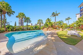 The Mirage Alexandra Headland