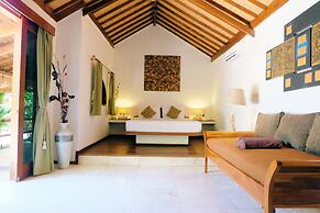 Laguna Gili Beach Resort