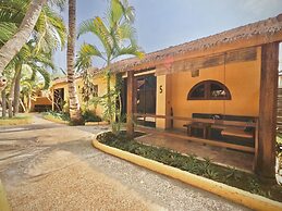 Laguna Gili Beach Resort