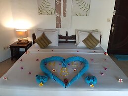 Laguna Gili Beach Resort