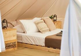 Mount Hart Wilderness Lodge