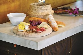 Mitchell Falls Wilderness Lodge