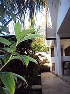 Banana Leaf Bungalows