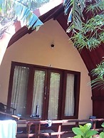 Banana Leaf Bungalows