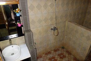 Banana Leaf Bungalows