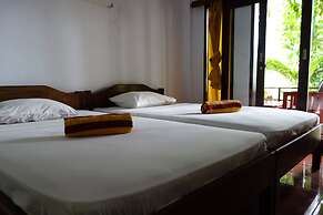 Banana Leaf Bungalows