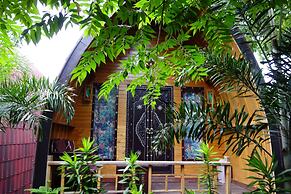 Banana Leaf Bungalows