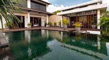 Airis Luxury Villas & Spa
