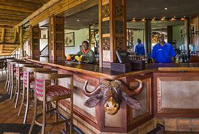 Victoria Falls Safari Suites