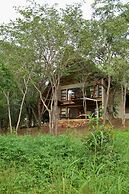 Victoria Falls Safari Suites