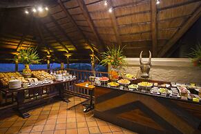 Victoria Falls Safari Suites