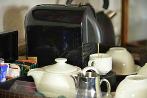 Victoria Falls Safari Suites