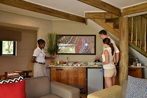 Victoria Falls Safari Suites