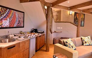 Victoria Falls Safari Suites