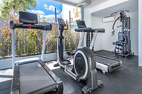 Glyfada Riviera Hotel