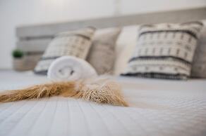 Petros Studios & Suites