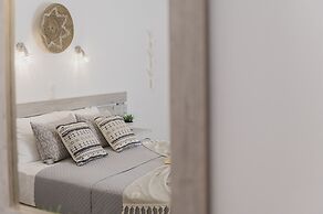 Petros Studios & Suites