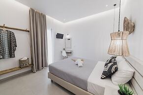 Petros Studios & Suites