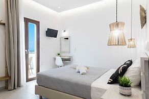 Petros Studios & Suites