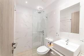 Petros Studios & Suites