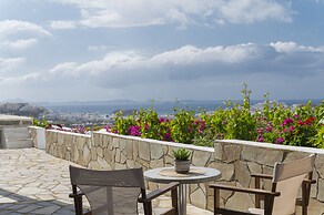 Petros Studios & Suites