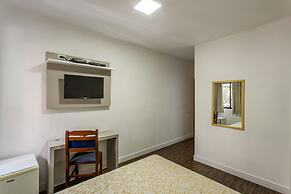 Hotel Cardim Plaza