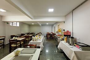 Hotel Cardim Plaza