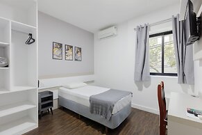 Hotel Cardim Plaza