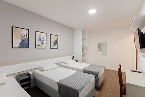 Hotel Cardim Plaza