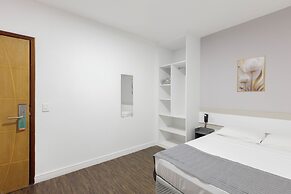 Hotel Cardim Plaza