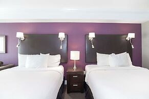 Sandman Signature Kamloops Hotel
