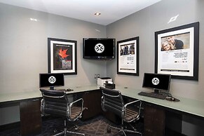 Sandman Signature Kamloops Hotel