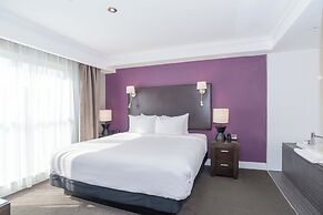 Sandman Signature Kamloops Hotel