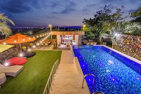 Bayhill Pool & Villa