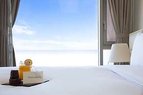 Bayhill Pool & Villa