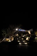 Bayhill Pool & Villa