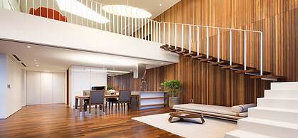 Bayhill Pool & Villa