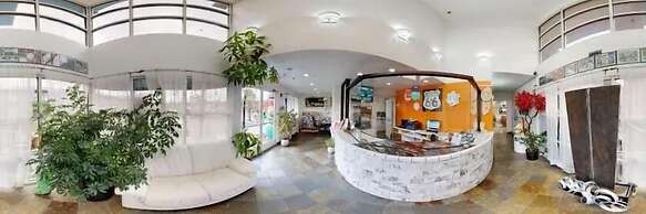 Sandia Peak Inn Old Town ABQ, a Howard Johnson by Wyndham