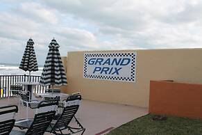 Grand Prix Motel on the Beach