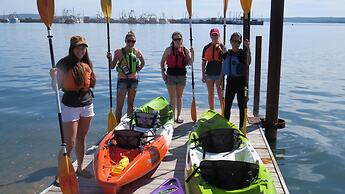 Fundy Complex Dockside Suites