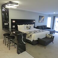 Fundy Complex Dockside Suites