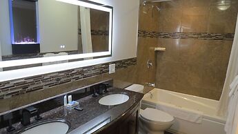 Fundy Complex Dockside Suites