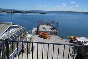 Fundy Complex Dockside Suites
