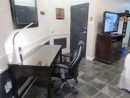 Fundy Complex Dockside Suites