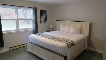 Fundy Complex Dockside Suites