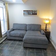 Fundy Complex Dockside Suites